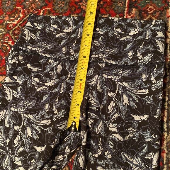 Lululemon Wunder Under Hi-Rise Tight 28" in Embellished Multi - Picture 8 of 9